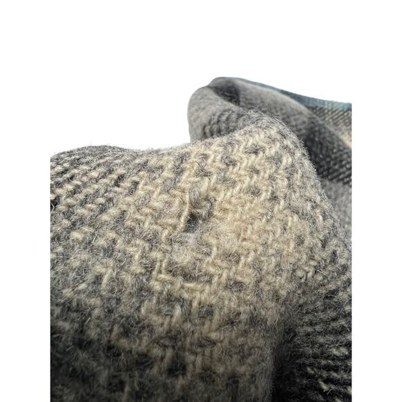 Vtg Woodward & Lothrop England Plaid Wool Small Throw Lap Blanket 50"x40" - Picture 4 of 10